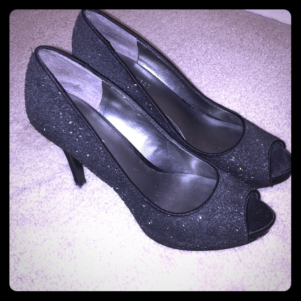 Shoes - Picture 1 of 2